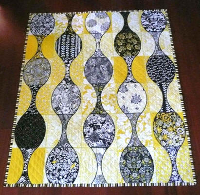 curvaceous quilt ebb and flow