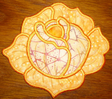 rose mug rug yellow