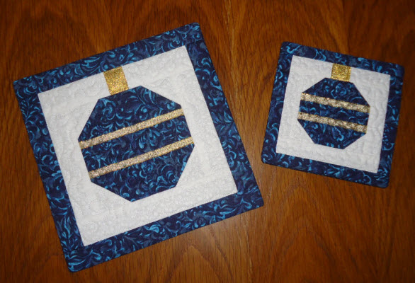 ornament potholder coaster