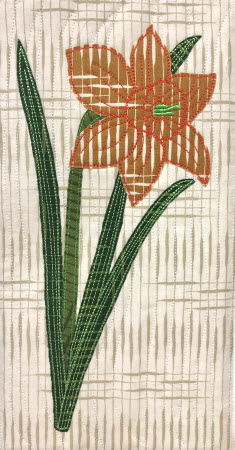raw edge applique daffodil