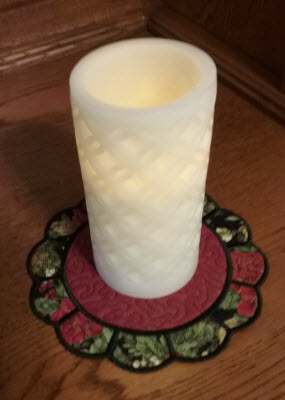dresden freestanding flower candle mat